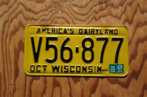 1981 Wisconsin Yellow License Plate | Etsy