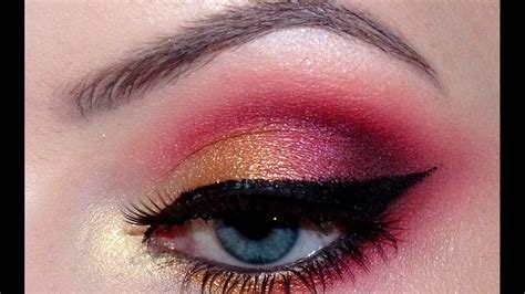 Red Eye Makeup Tutorial - Mugeek Vidalondon