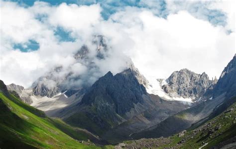 Gunung Hkakabo Razi, Puncak Tertinggi di Asia Tenggara