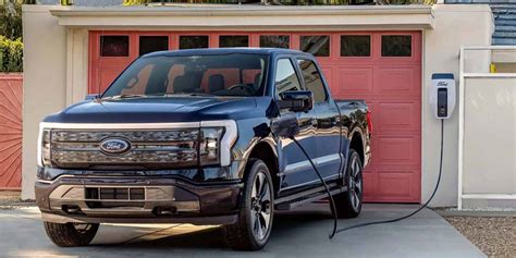 10 Best Ford F-150 Lightning Accessories and Mods