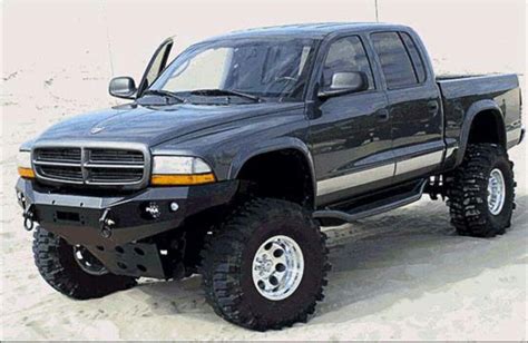 Lifted Dodge Dakota 4x4