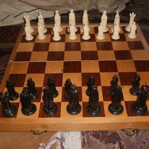 Vintage Chess Set King Arthur Knights of Round Table Medieval Chess Pieces in Folding Wooden ...