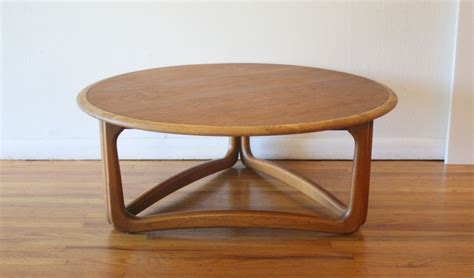 Mid Century Modern Round Coffee Table by Lane | Picked Vintage