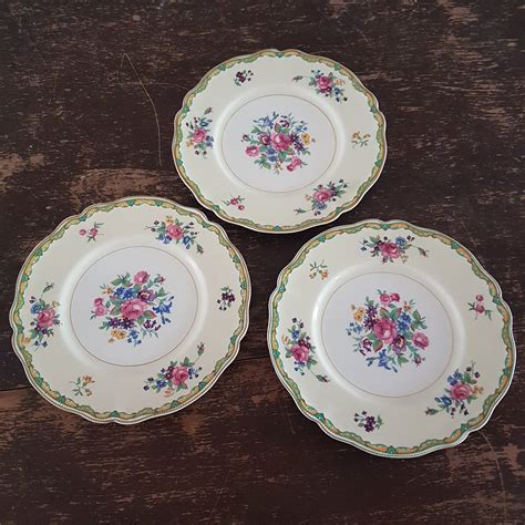 Vintage Johnson Brothers SUMMER 9 Luncheon Plate Set of 3, Floral Center, Green Yellow Band ...