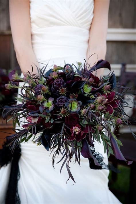 Black Bouquets Wedding / 130 Best Black Wedding Flowers Ideas Black Wedding Flowers Wedding ...