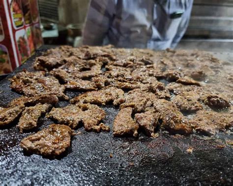 Discover the flavors of Ramzan: A food walk through Hyderabad's Old City