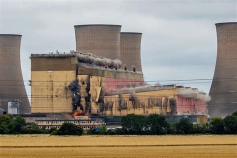 Amazing photos show demolition of Cottam Power Station near Worksop