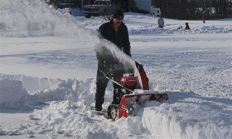 10 Best Snow Blowers [ 2022 Reviews ] - BestOfMachinery