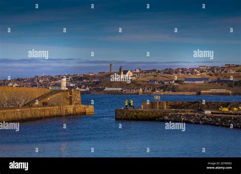 banff harbour scotland Stock Photo - Alamy