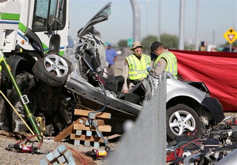 Officials ID 2 women, girl killed in major Tucson freeway wreck | Local ...