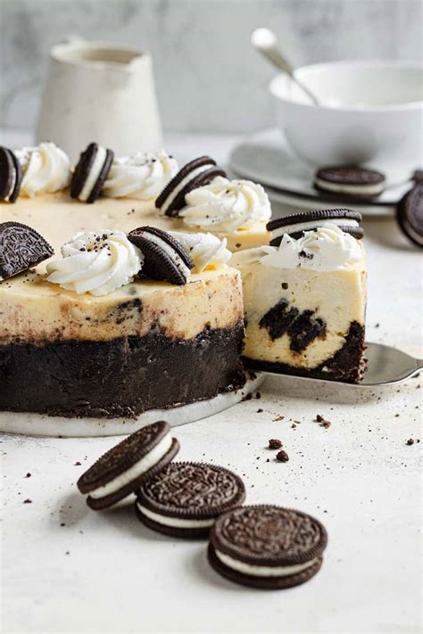 Easy Oreo Cookie Cheesecake Recipe | Deporecipe.co