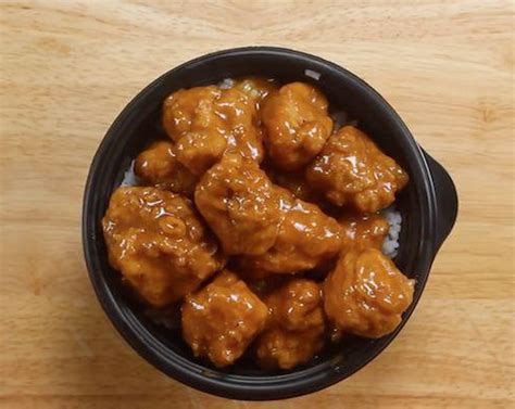 Homemade Panda Express Orange Chicken Recipe | SideChef