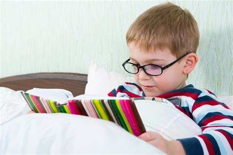 How to Get Reluctant Readers to Read | How to Get Your Child to Read - FamilyEducation