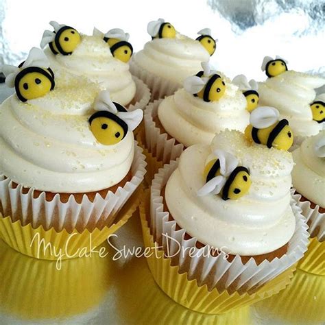 Bumble Bee Baby Shower Cupcakes - CakeCentral.com