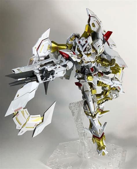 RG 1/144 Gundam Astray Gold Frame by @xkensukex in 2020 | Gundam astray, Gundam, Gold frame