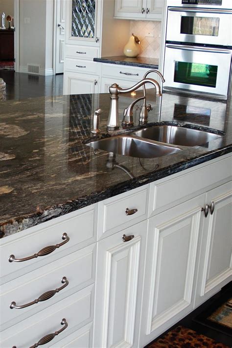 36+ Enviable Black Granite Countertops With White Cabinets