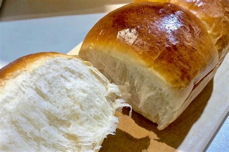 RECIPE: Soft & Fluffy Milk Bread Loaf | Bakestarters Singapore