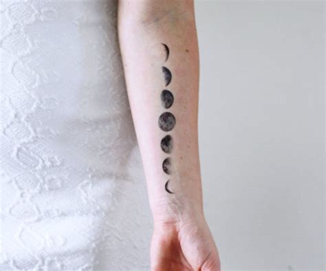 Update more than 85 moon phases tattoo stencil best - in.cdgdbentre