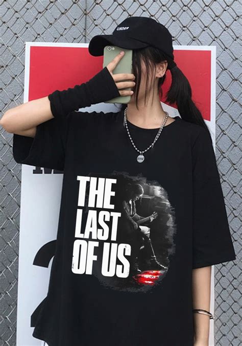 Joel The Last Of Us Classic T-Shirt Art Vintage Shirt