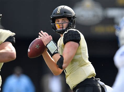 Kyle Shurmur, Vanderbilt recover just in time to avoid Tennessee State ...