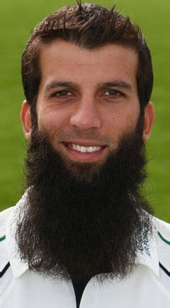 Moeen Ali wiki, beard, twitter, cricket