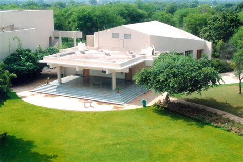 Lecture Complex | Dhirubhai Ambani Institute of Information and ...