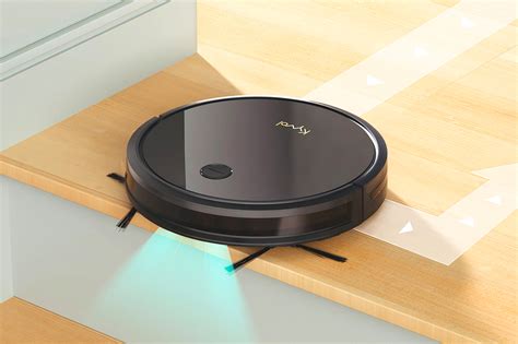 This robot vacuum is what housekeeping dreams are made of