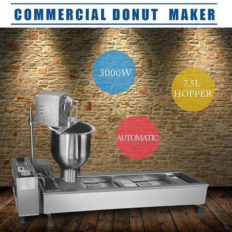 New Mini donut machine brand new - makes 3 sizes of donut also -FR...