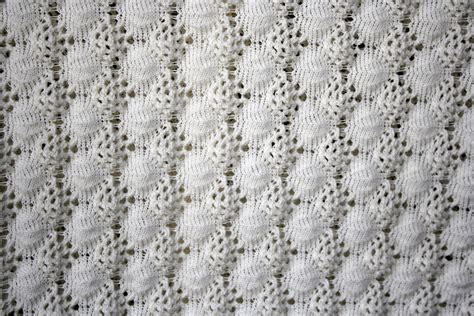 White Crochet Knit Texture – Photos Public Domain