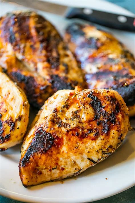 Perfect Grilled Chicken Breasts - the best grilled chicken recipe ever!