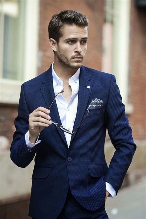 Cocktail Attire for Men: Dress Code Guide and Do's & Don'ts • Styles of ...