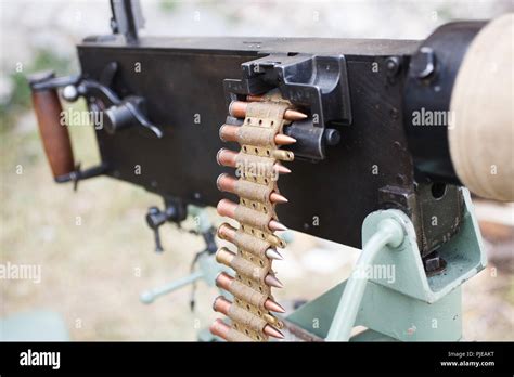 WWI german machine gun MG 08 with amunition belt Stock Photo - Alamy