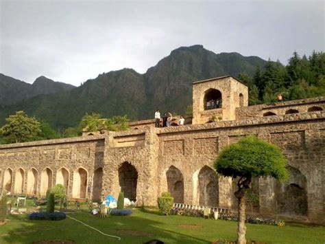 Pari Mahal Srinagar | Pari Mahal timings, history, images, best time