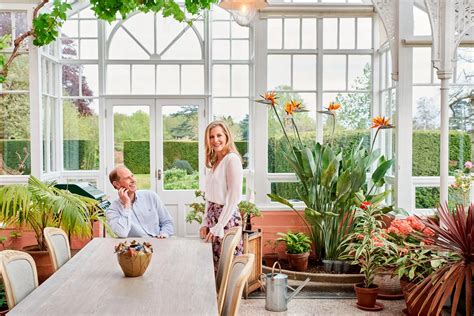 Sophie Wessex at home in Bagshot Park: 120 rooms with Kate and Wills as ...