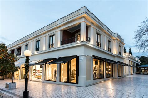 Exploring Athens' Chic Suburb Of Kifissia – Greek City Times