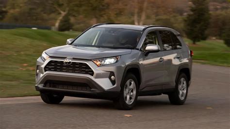 2022 Toyota RAV4 Review | Unique variety for different tastes - Autoblog