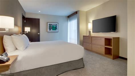 Downtown Milwaukee Hotel Rooms | Hyatt Place Milwaukee / Downtown