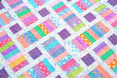 The Iris Quilt in Tula Pink | Kitchen Table Quilting