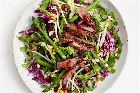 Grilled beef salad with chilli peanut dressing | Recipe Cart