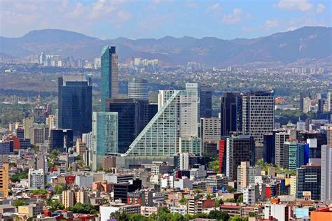 Is Mexico City Safe in 2021? (11 Tips For a Safe Trip!)