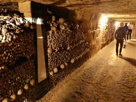 A Self-Guided Visit to the Paris Catacombs – A Sight with Six Million Skeletons – Berkeley ...