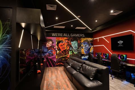 Hard Rock inaugura primer salón de juegos HyperX en México