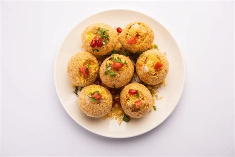 1,141 Aloo Puri Plate Images, Stock Photos, 3D objects, & Vectors | Shutterstock