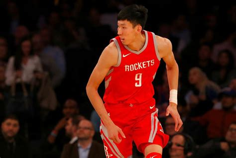 Rockets waive center Zhou Qi