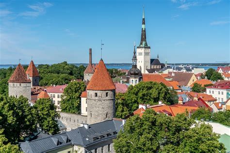 Historic Center (Old Town) of Tallinn | Old town, Walking tour, Europe tours