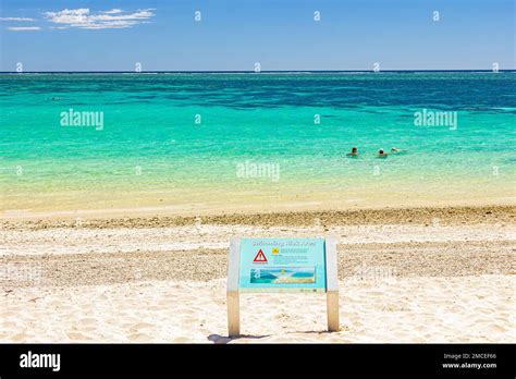 Turquoise Bay Beach in Cape Range National Park of Coral Coast in ...