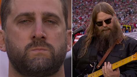 Chris Stapleton Delivers Tear-Jerking Performance of the US National ...