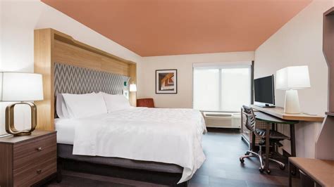 Holiday Inn Timonium - Baltimore North from $102. Lutherville Timonium Hotel Deals & Reviews - KAYAK