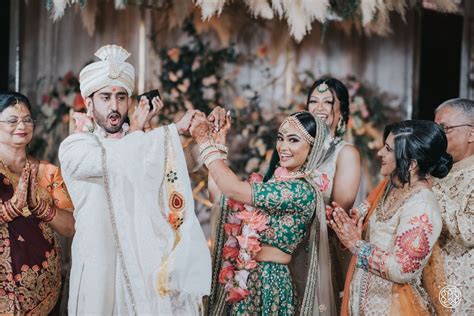 A Complete Guide To Gujarati Wedding Rituals - Pyaari Weddings