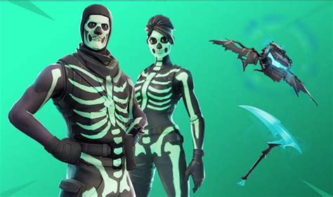 Fortnite Skull Trooper set REVEALED: Skull Squad gear challenges added ...